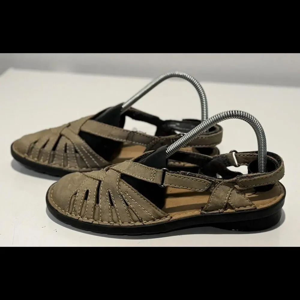 Womens Clark Shoes Size 8N Leather Upper Tan - Picture 4 of 6